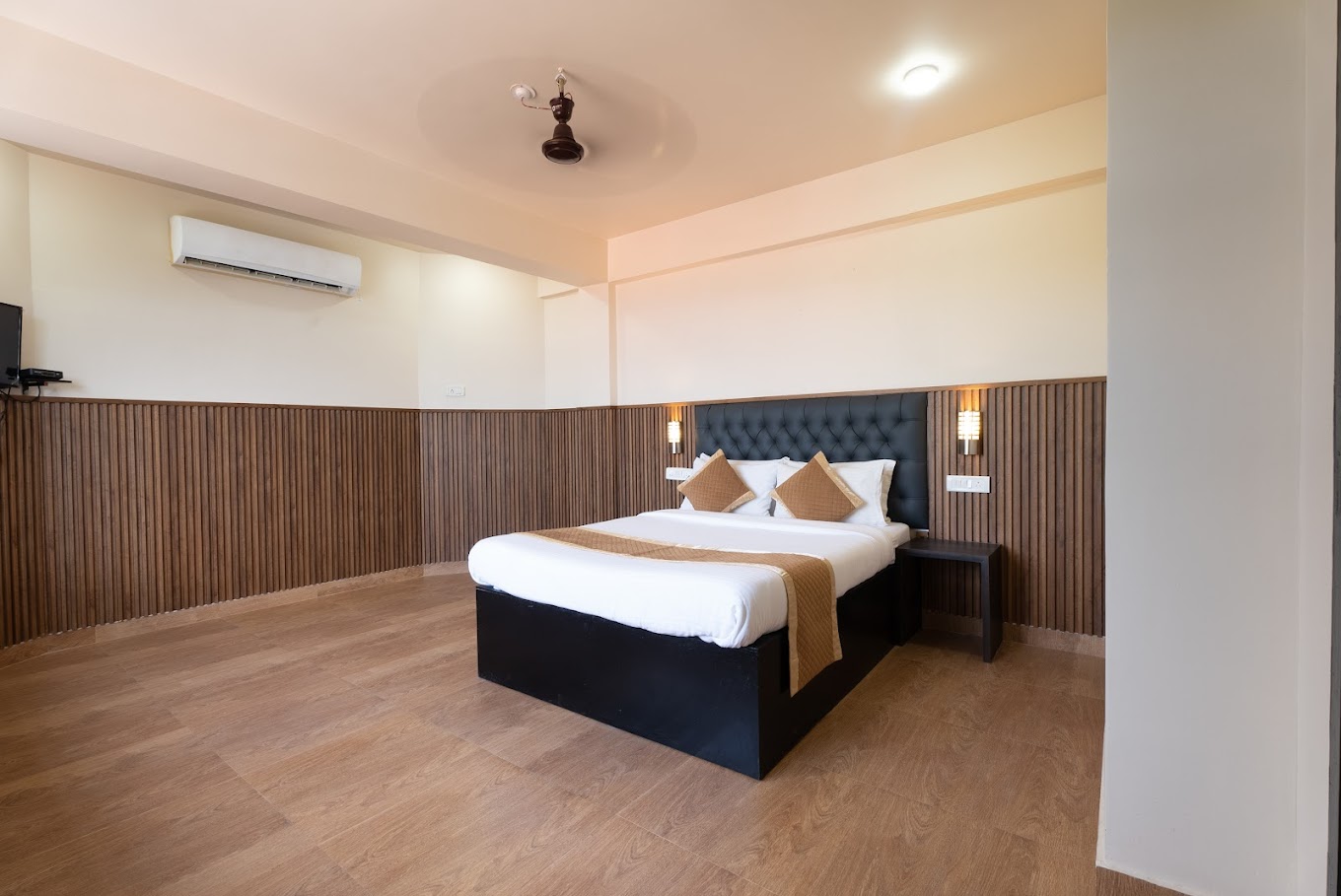 Hotel Mainak Image 3